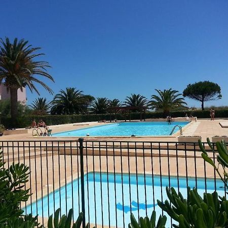 圣西普里安Rez De Jardin + Terrasse Piscine Et Acces Direct Plage公寓 外观 照片