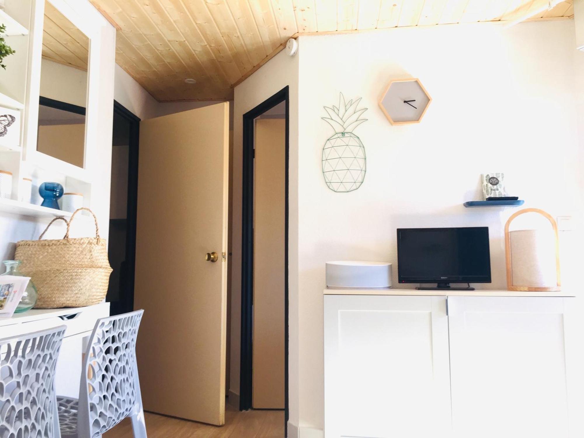 圣西普里安Rez De Jardin + Terrasse Piscine Et Acces Direct Plage公寓 外观 照片